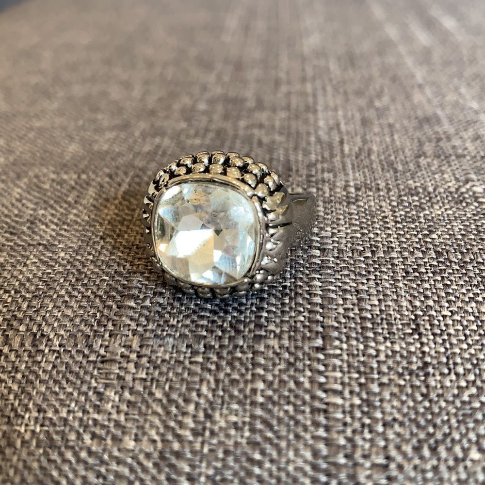 Boutique Gorgeous Ring